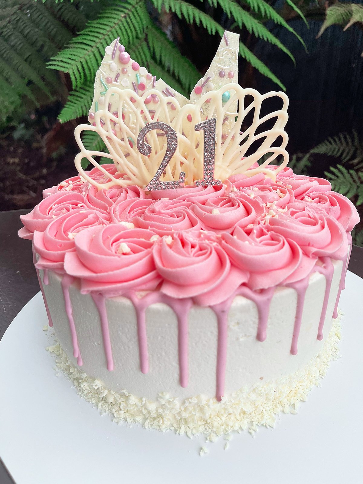 Simple Pink and White Smooth Buttercream Floral Speciality Cake – Cake  Creations by Kate™